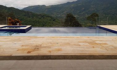SE VENDE HERMOSA CASA CAMPESTRE DE DOS PISOS EN PRIMAVERAS DE PAYANDÉ VILLETA CUNDINAMARCA