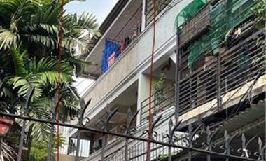 3 Storey Apartment for Sale in Brgy. Highway Hills, Mandaluyong City
