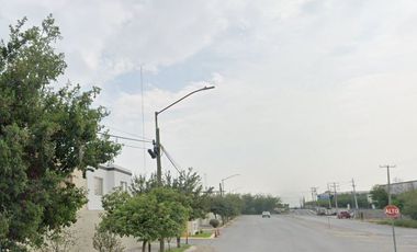Hermosa y amplia casa en remate en  Reserva de Anáhuac, San Nicolás de los Garza García. Nuevo León!