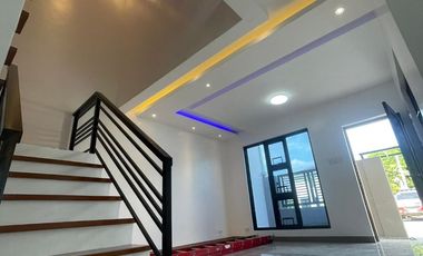 Sophisticated For Sale Brand New Single Detached House in San Mateo, Rizal PH2502