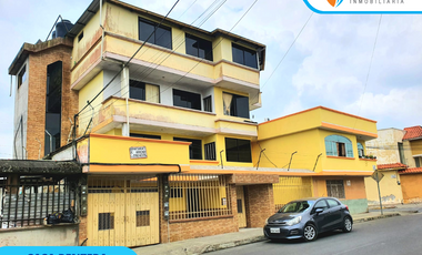 De Oportunidad se vende una Casa Rentera Esquinera con 8 departamentos a pocos metros del Anillo Vial en Santo Domingo