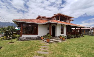 VENTA HERMOSA CASA EN URBANIZACIÓN SAN GERMÁN