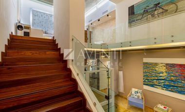 Casa amueblada en Venta, Isla Dorada Residencial, Cancún Quintana Roo.