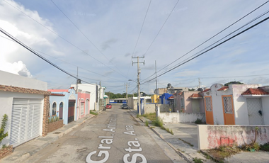 Casa en venta en  GRAL Antonio Lopez de Santa Ana, Campeche ¡Compra esta propiedad mediante Cesión de Derechos e incrementa tu patrimonio! ¡Contáctame, te digo cómo hacerlo!