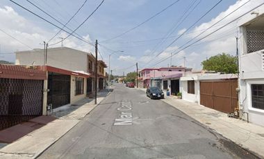 Inversión Segura y Rentable en Bienes Raíces, Casa en Col. Loma Linda, Monterrey N.L.