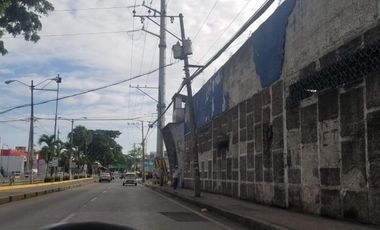 Venta de Propiedad con oficinas, Local y Galpon al Sur de Guayaquil
