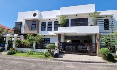 5BR House for Sale at BF Homes Paranaque