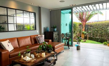 PR16647 Casa amoblada en arriendo sector Envigado