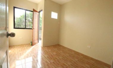 Modern Townhouse for sale in North Fairview w/ 3 Bedrooms near Puregold North Commonwealth