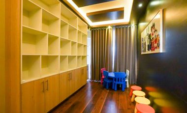Brand New 6BR House & Lot with Swimming Pool in Multinational Village For Sale