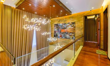Brand New 6BR House & Lot with Swimming Pool in Multinational Village For Sale
