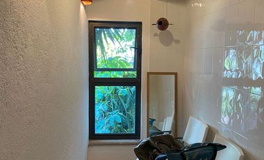 VENDO EN CUERNAVACA RESIDENCIA DE 1 NIVEL, FRACC. TEZOYUCA, SEGURIDAD TOTAL, OPORTUNIDAD.