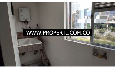 Apartamento en Arriendo Sector Conquistadores - Laureles