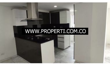Apartamento en Arriendo Sector Conquistadores - Laureles