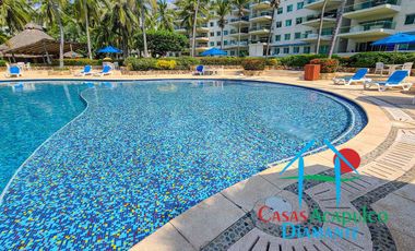 Vive el lujo frente al mar en Club Playamar I: comodidad, estilo y acceso directo a la playa