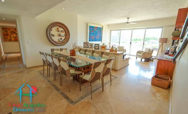 Vive el lujo frente al mar en Club Playamar I: comodidad, estilo y acceso directo a la playa