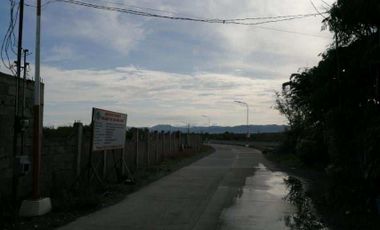 Huge commercial lot located in National Highway - San Jose Mindoro