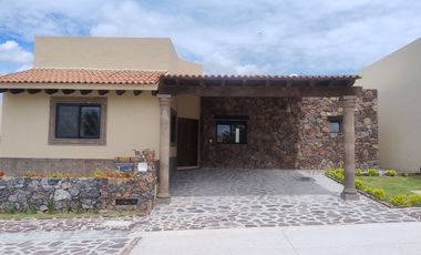 Casa de 1 piso, 4 rec, 225 m2 constr en Magnolia Residencial , Sn Miguel d Allende