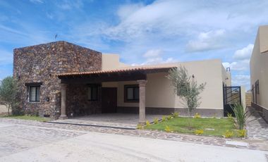 Casa de 1 piso, 4 rec, 225 m2 constr en Magnolia Residencial , Sn Miguel d Allende