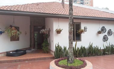 PR19154 Casa Comercial en arriendo en el sector El Esmeraldal