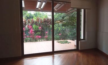 PR19154 Casa Comercial en arriendo en el sector El Esmeraldal