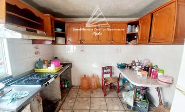 CASA EN VENTA 5 RECAMARAS CON CHIMENEA 3 ESTACIONAMIENTOS EN ZIMAPAN TEOLOYUCAN