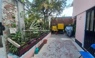 CASA EN VENTA 5 RECAMARAS CON CHIMENEA 3 ESTACIONAMIENTOS EN ZIMAPAN TEOLOYUCAN