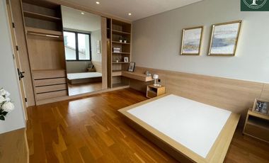 A beautiful 4 bedrooms single house with fully furnished for sale at Urban Reserve Motorway-Rama 9