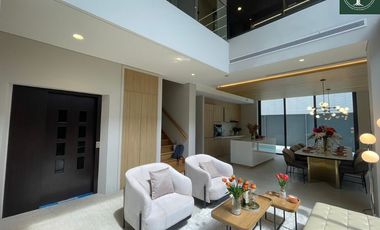 A beautiful 4 bedrooms single house with fully furnished for sale at Urban Reserve Motorway-Rama 9