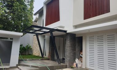 Rumah bagus murah di Bintaro Sektor 6
