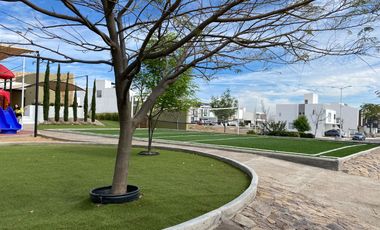 CASA EN VENTA NUEVA TARAY ROYAL