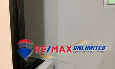 1BR for Sale at Two Serendra Meranti Tower