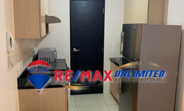 1BR for Sale at Two Serendra Meranti Tower