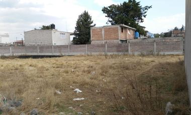 VENTA dos lotes juntos, planos, con acceso a calle