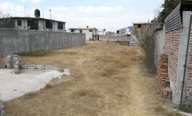 VENTA dos lotes juntos, planos, con acceso a calle