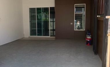 Townhouse Salaya for rent 2 bedrooms 2 bathrooms complete furniture