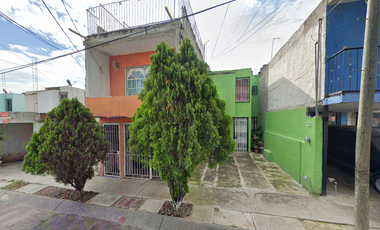 Casa en venta en Huentitlán el Alto, Guadalajara ¡Compra directamente con el Banco!