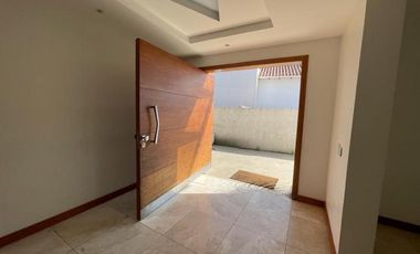 RENTO CASA RANCHO SAN FRANCISCO