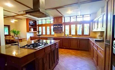 FOR RENT/ SALE Private 4-Bedroom Pool Villa with 360 Degree Mountain View