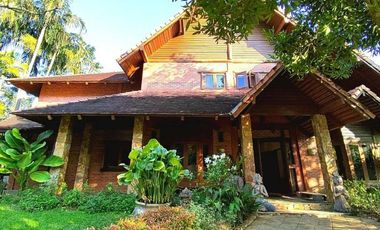 FOR RENT/ SALE Private 4-Bedroom Pool Villa with 360 Degree Mountain View