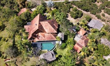 FOR RENT/ SALE Private 4-Bedroom Pool Villa with 360 Degree Mountain View