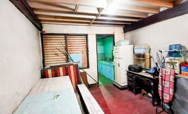 OPL-For Sale: Apartment in Pasay City