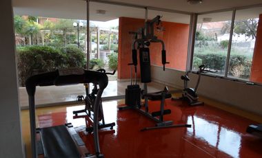 4100 UF , AMPLIO Y ACOGEDOR DEPARTAMENTO UBICADO EN LA FLORIDA 80 Mt2 Totales , 3 DORMITORIOS , 2 Baños 1 En Suite, Walking Closet