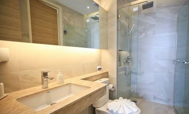 Condo near the sea 1 bedrooms with mountain view for sale in the heart of Aonang, Krabi
