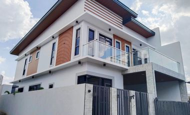 Brand New 5 BR House w/ Pool in Enclave, Angeles City Pampanga