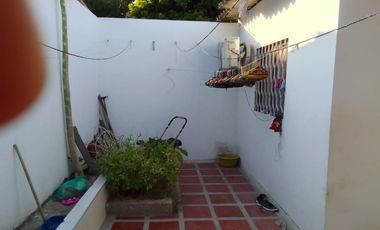 SE VENDE CASA BARRIO LA PRADERA