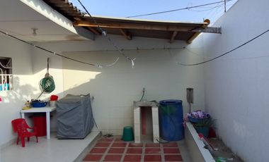 SE VENDE CASA BARRIO LA PRADERA