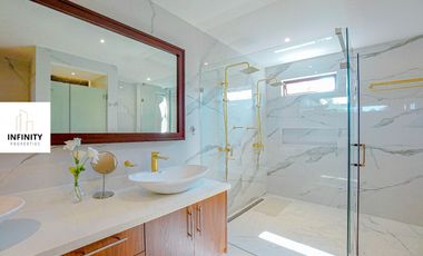 Luxury House in Paranaque