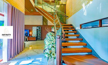 Luxury House in Paranaque