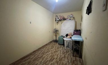 VENDO CASA FRENTE A PARQUE EN EL CALLAO PRACTICAMENTE DE ESTRENO!!